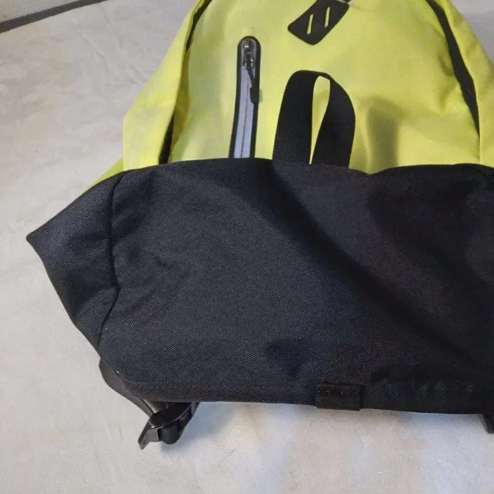 Nike neon biking